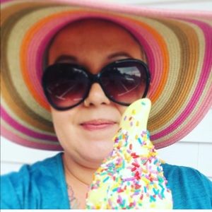 Meet your Posher, Sharon